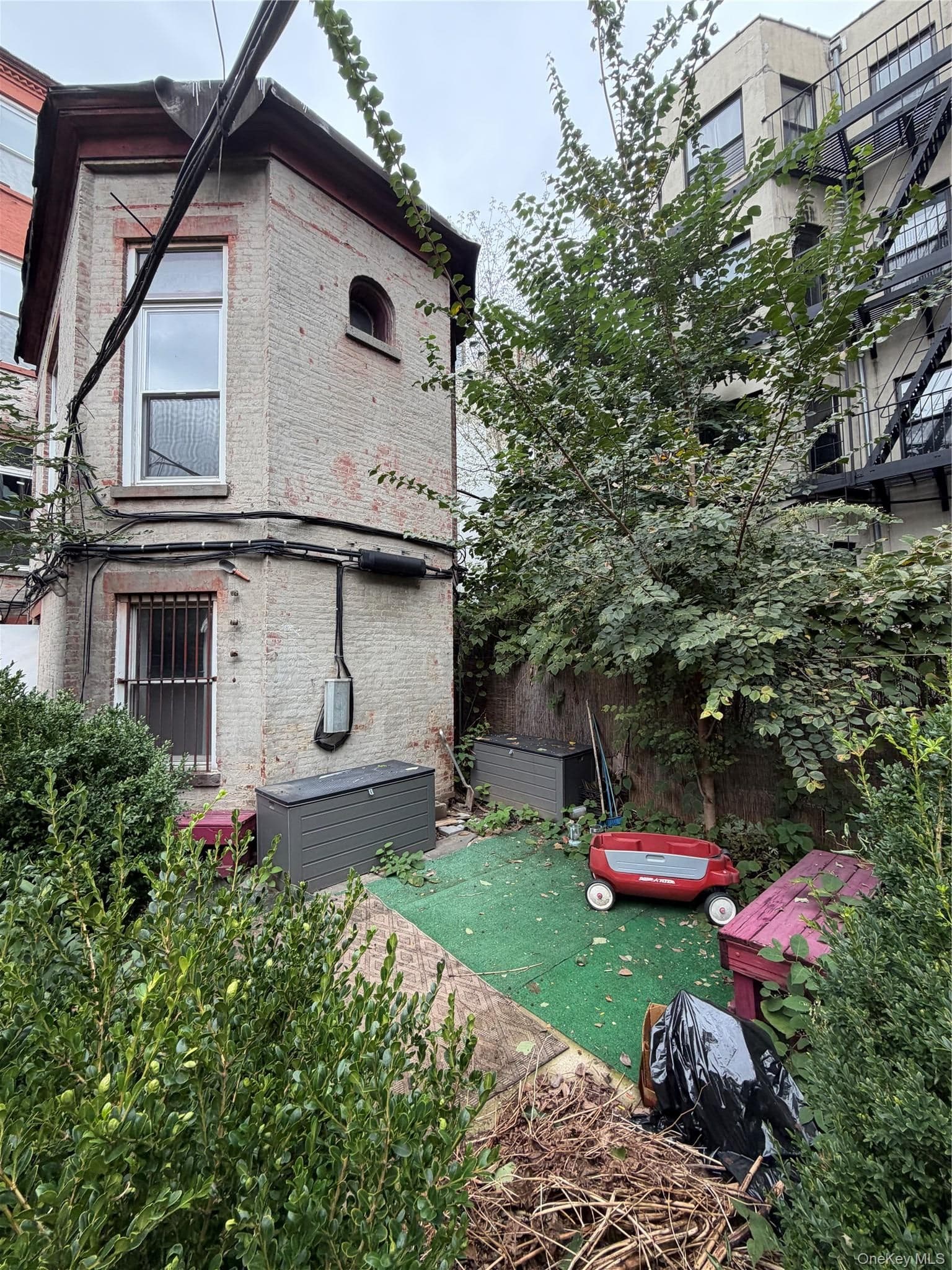9 Spencer Place thumbnail 35