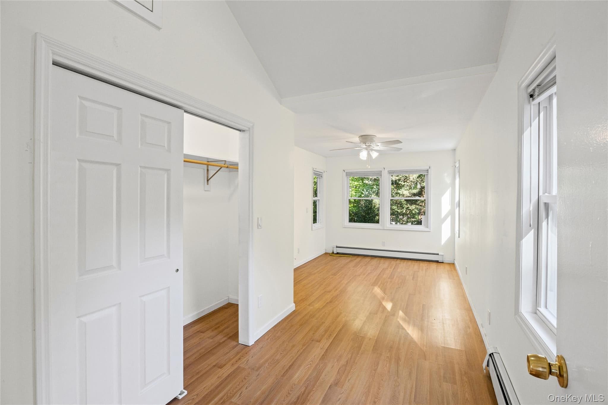 39 Amityville Road thumbnail 17