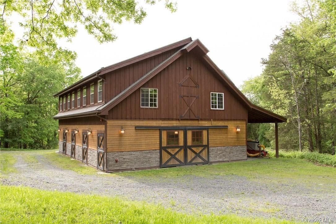 101 Mountain Lodge Rd thumbnail 24