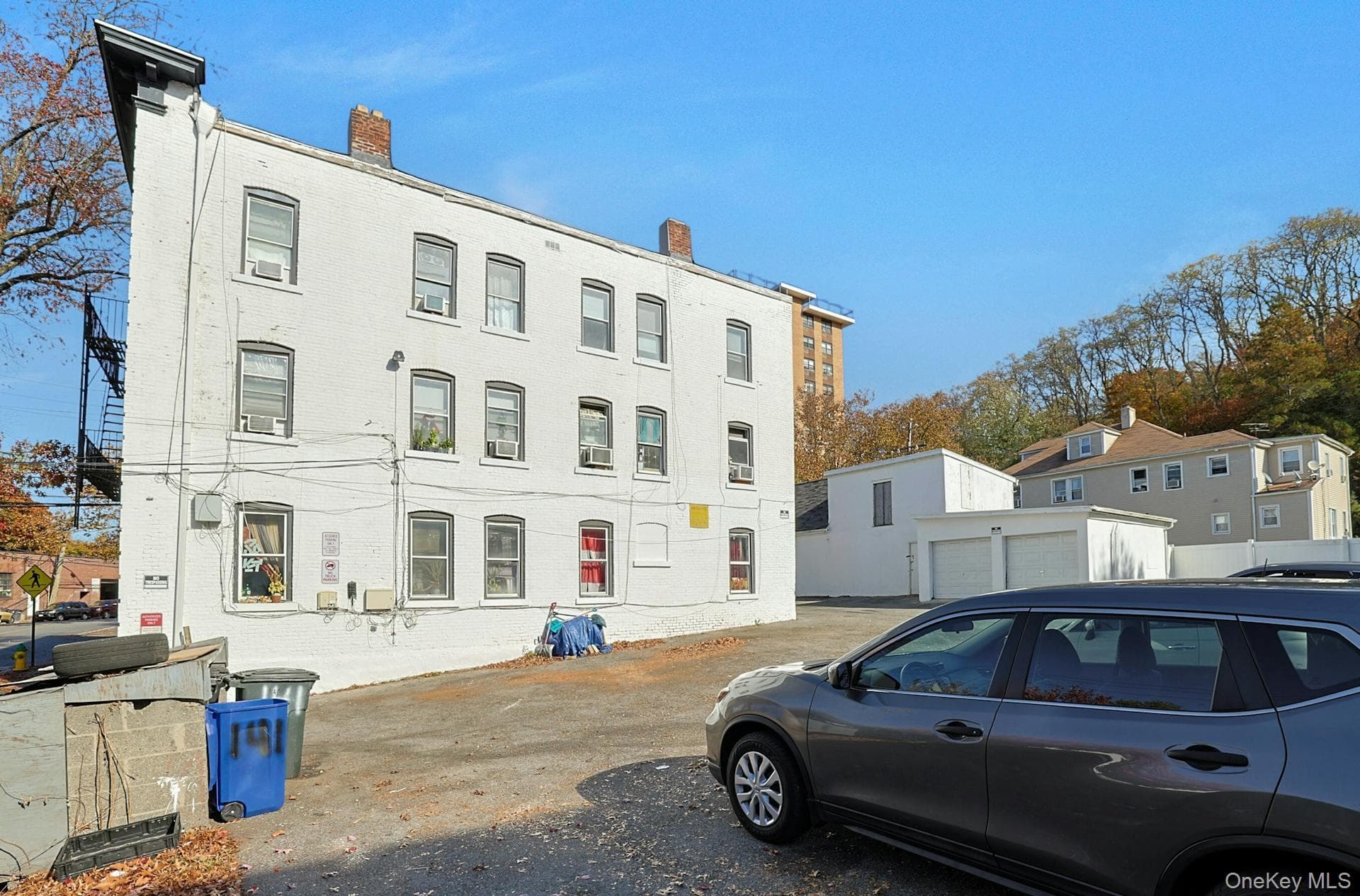 141 Ferris Avenue thumbnail 4
