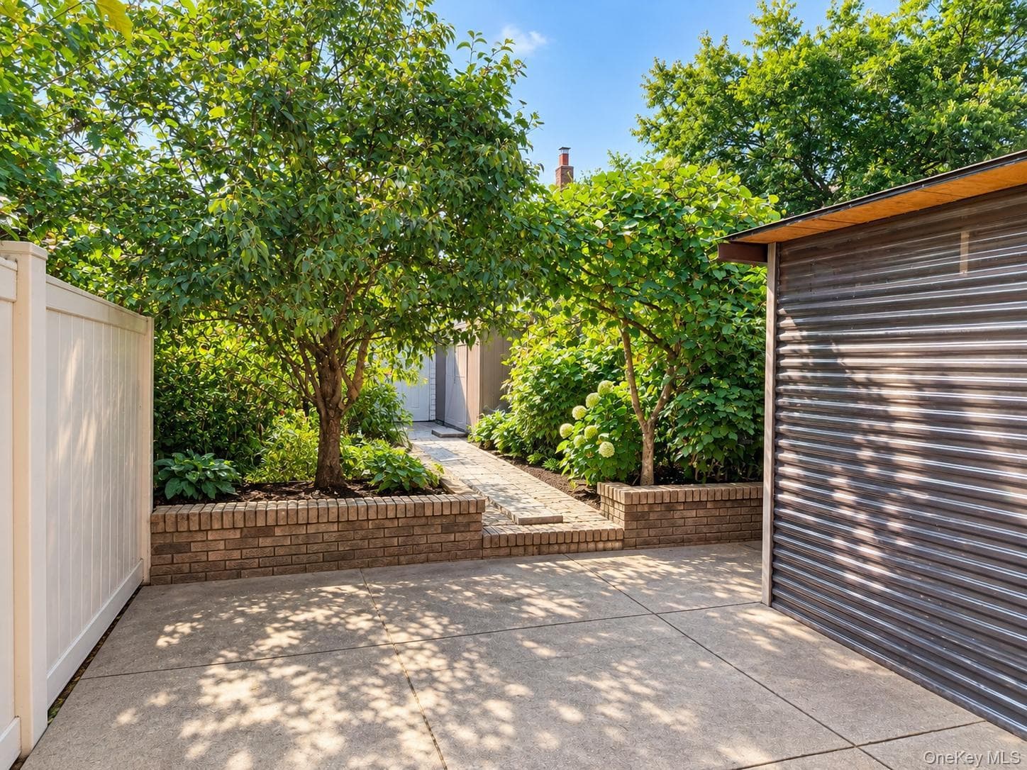 9122 Sutter Avenue thumbnail 11