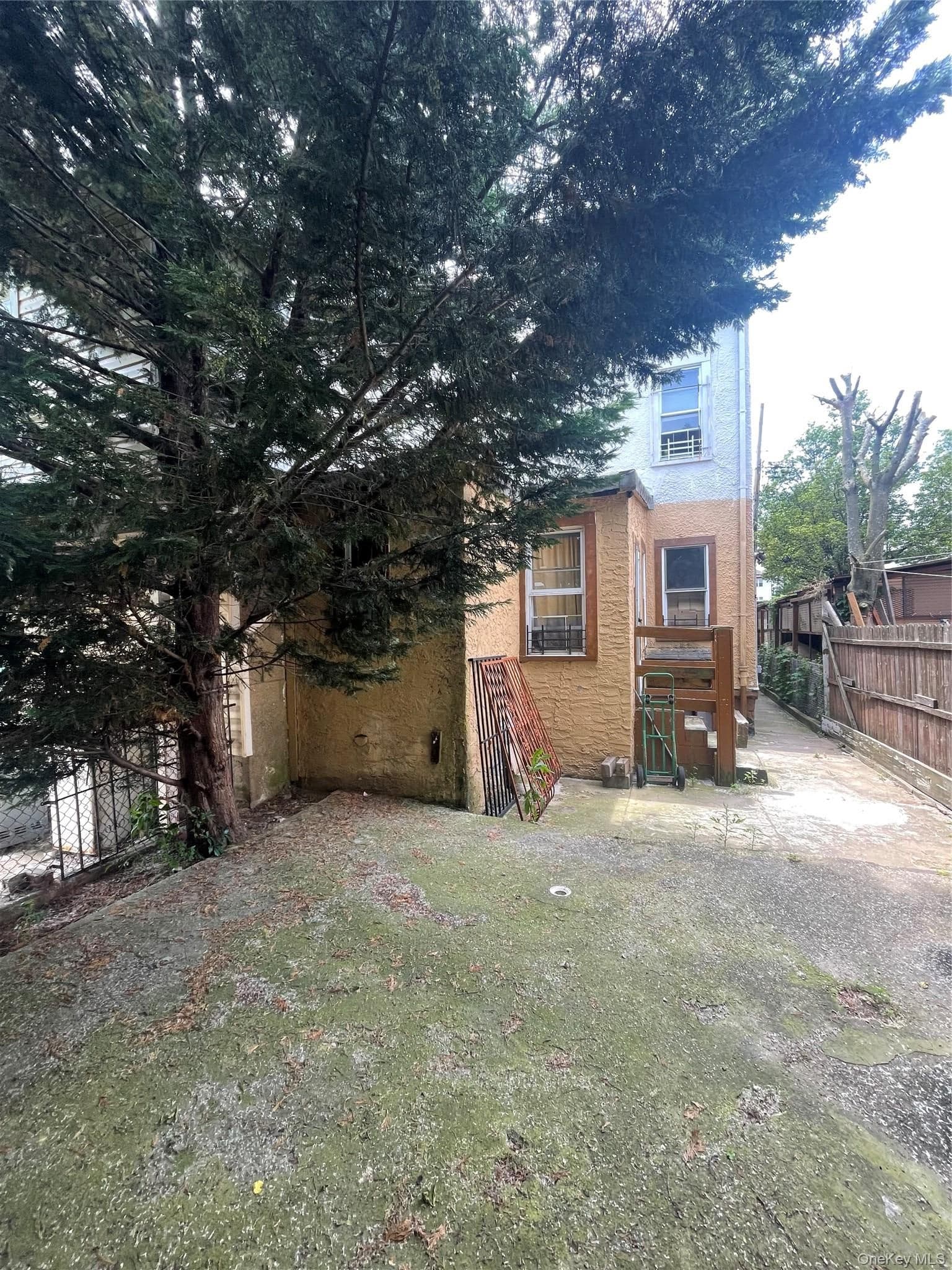 1011 Hemlock Street thumbnail 14