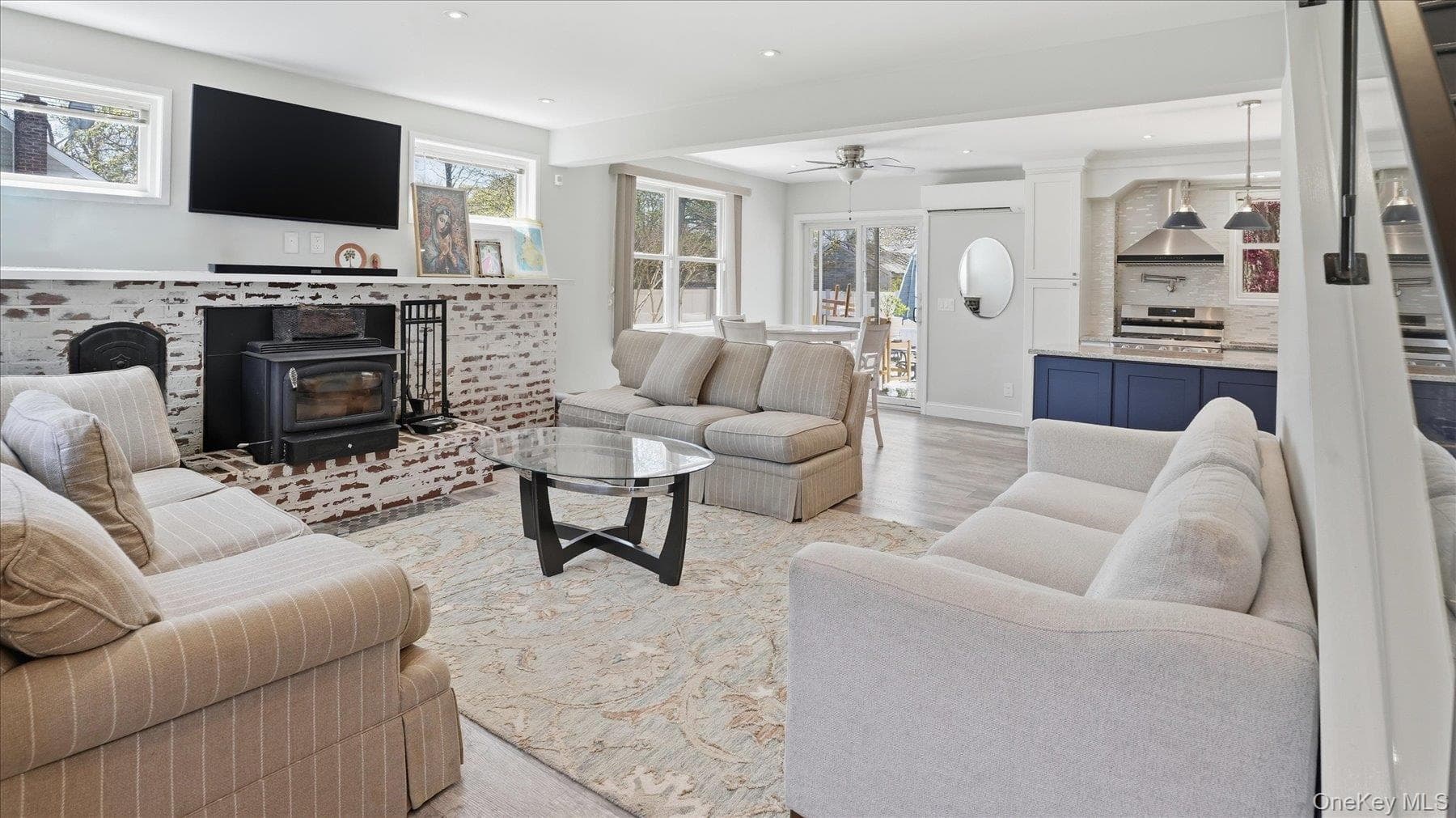 134 Washington Drive thumbnail 10