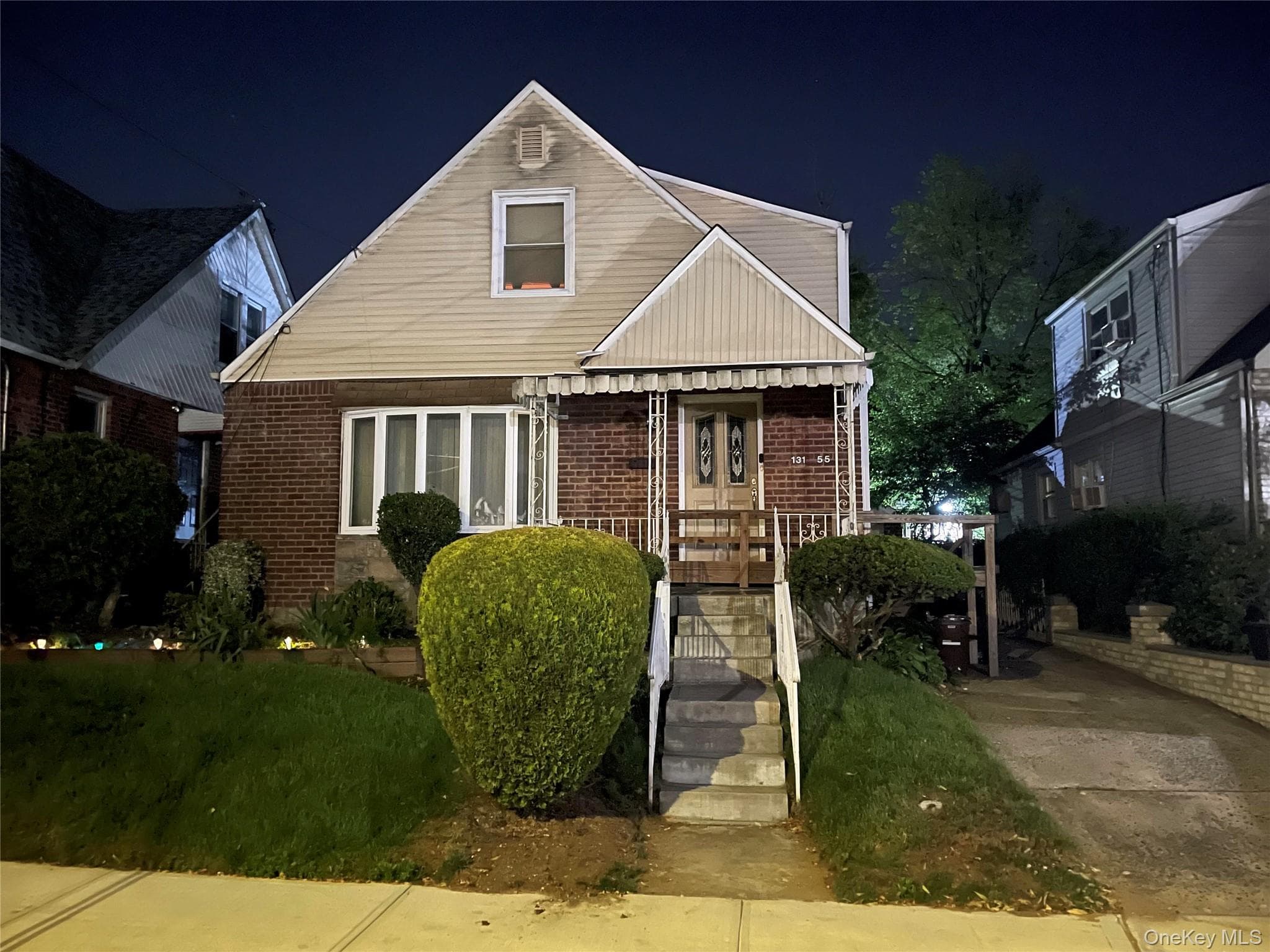 13155 233rd Street, Rosedale
