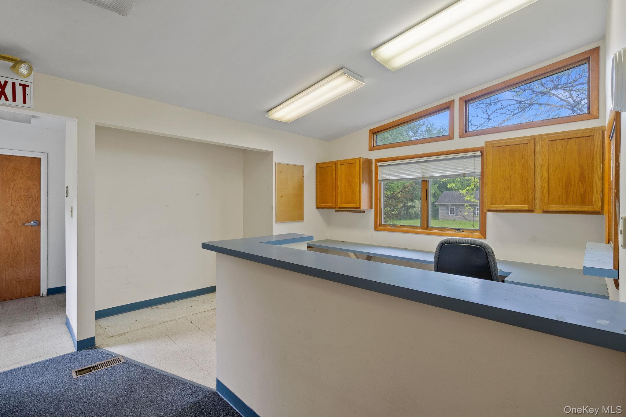 2300 State Route 208 State Route 208 Unit: 2288 & 2290 thumbnail 29