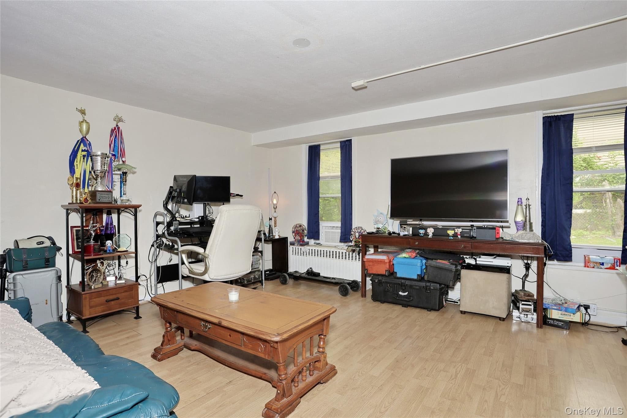2 Westend Avenue thumbnail 28