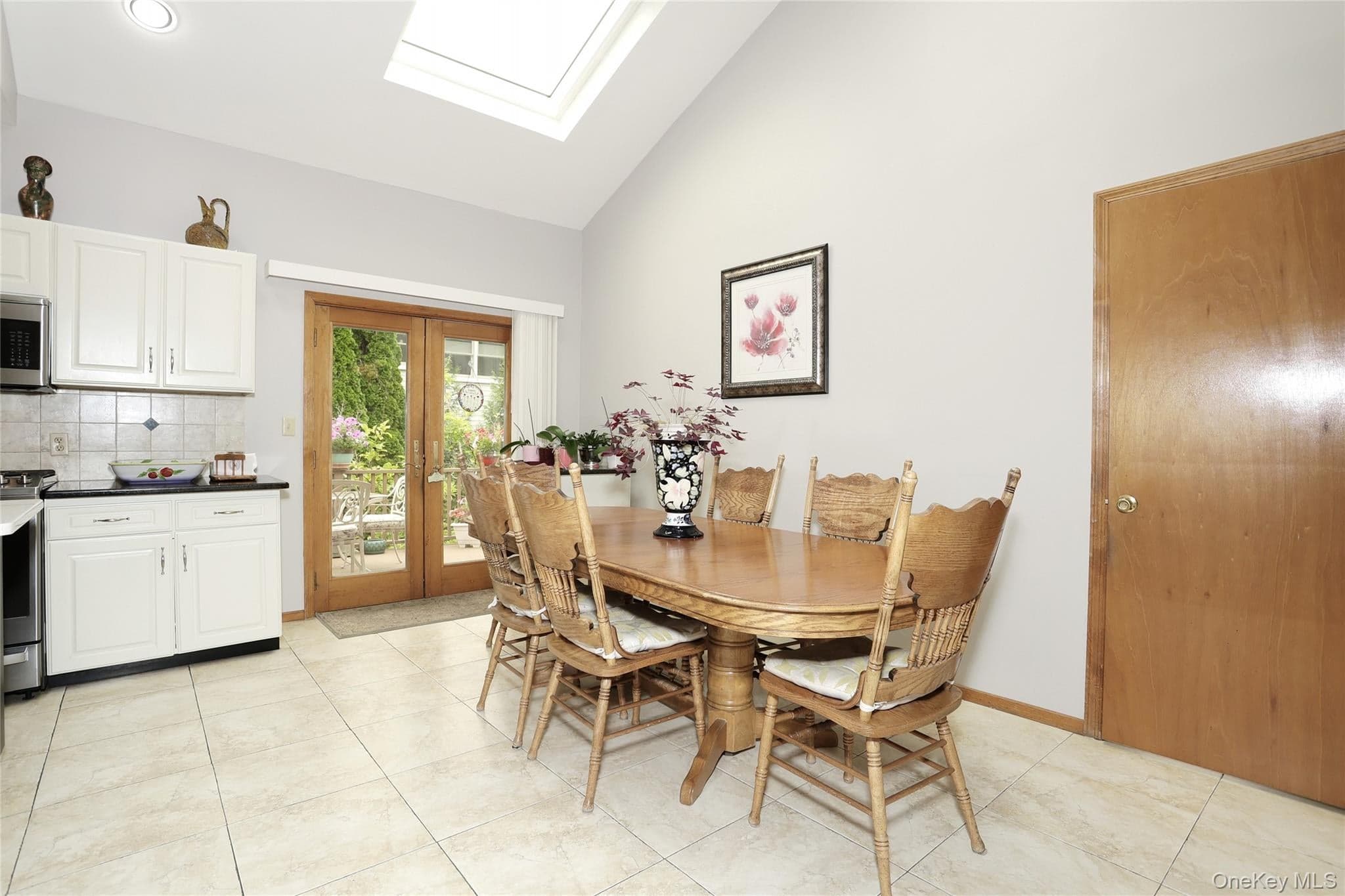 2 Westend Avenue thumbnail 13