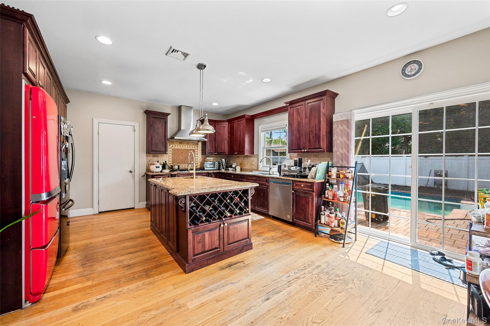 19 Manetto Drive thumbnail 5