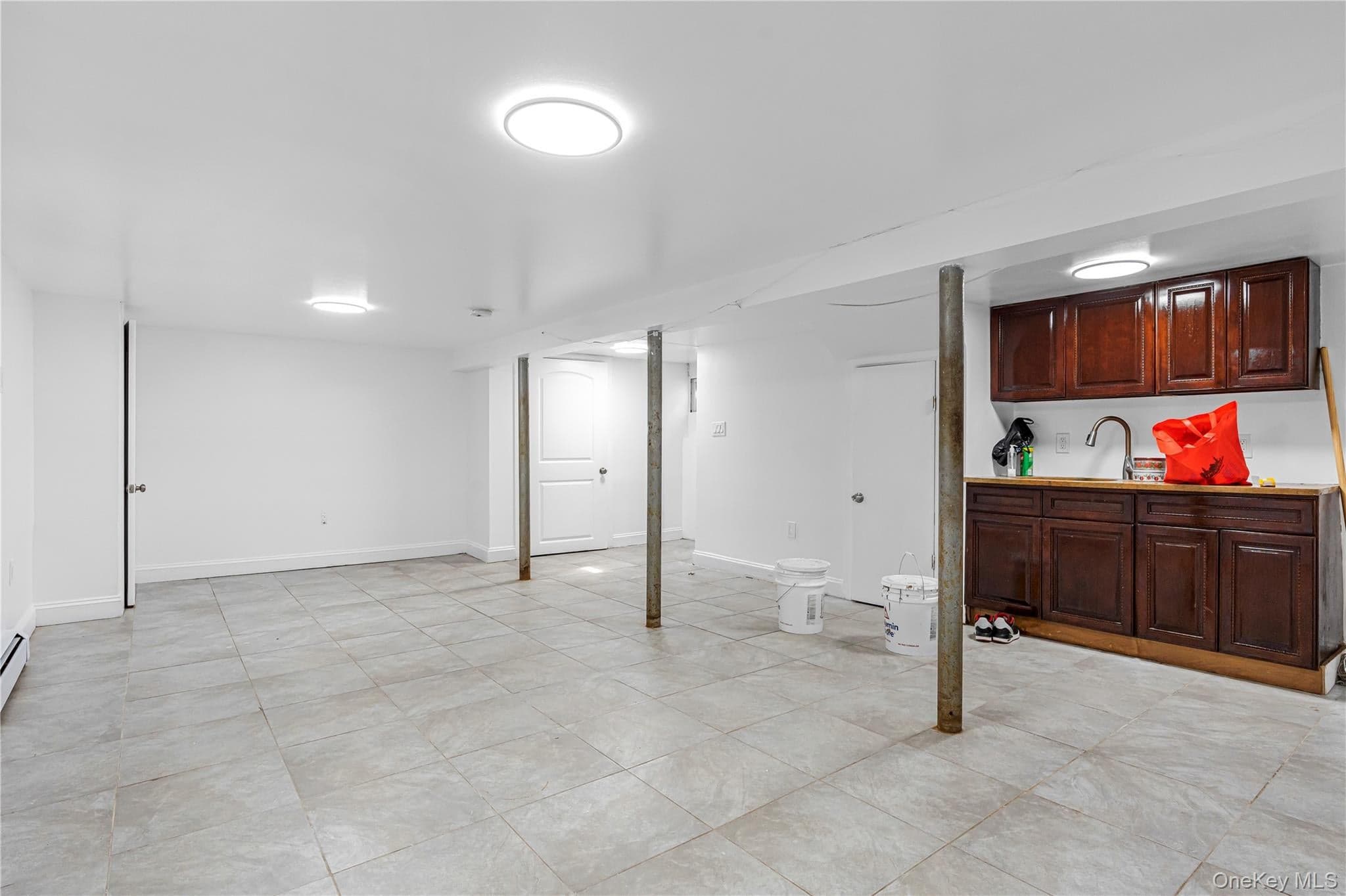 11570 Newburgh Street thumbnail 21