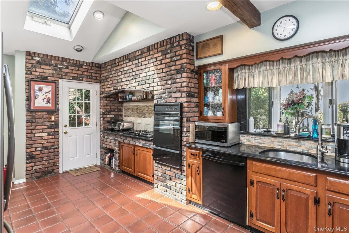340 Princeton Road thumbnail 6