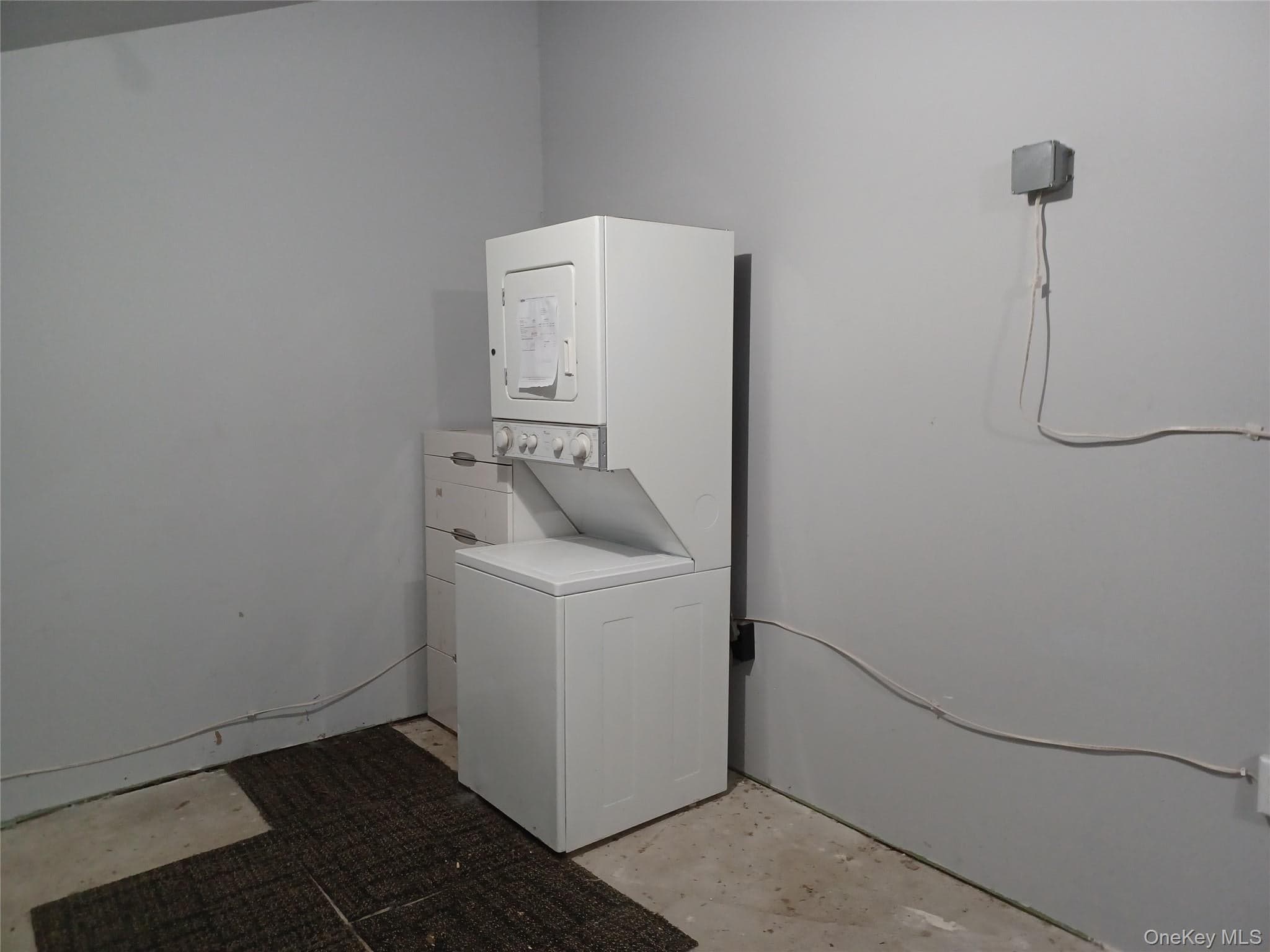 104 Moriches Drive thumbnail 16