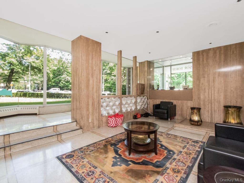 4901 Henry Hudson Parkway Unit: 8N thumbnail 6