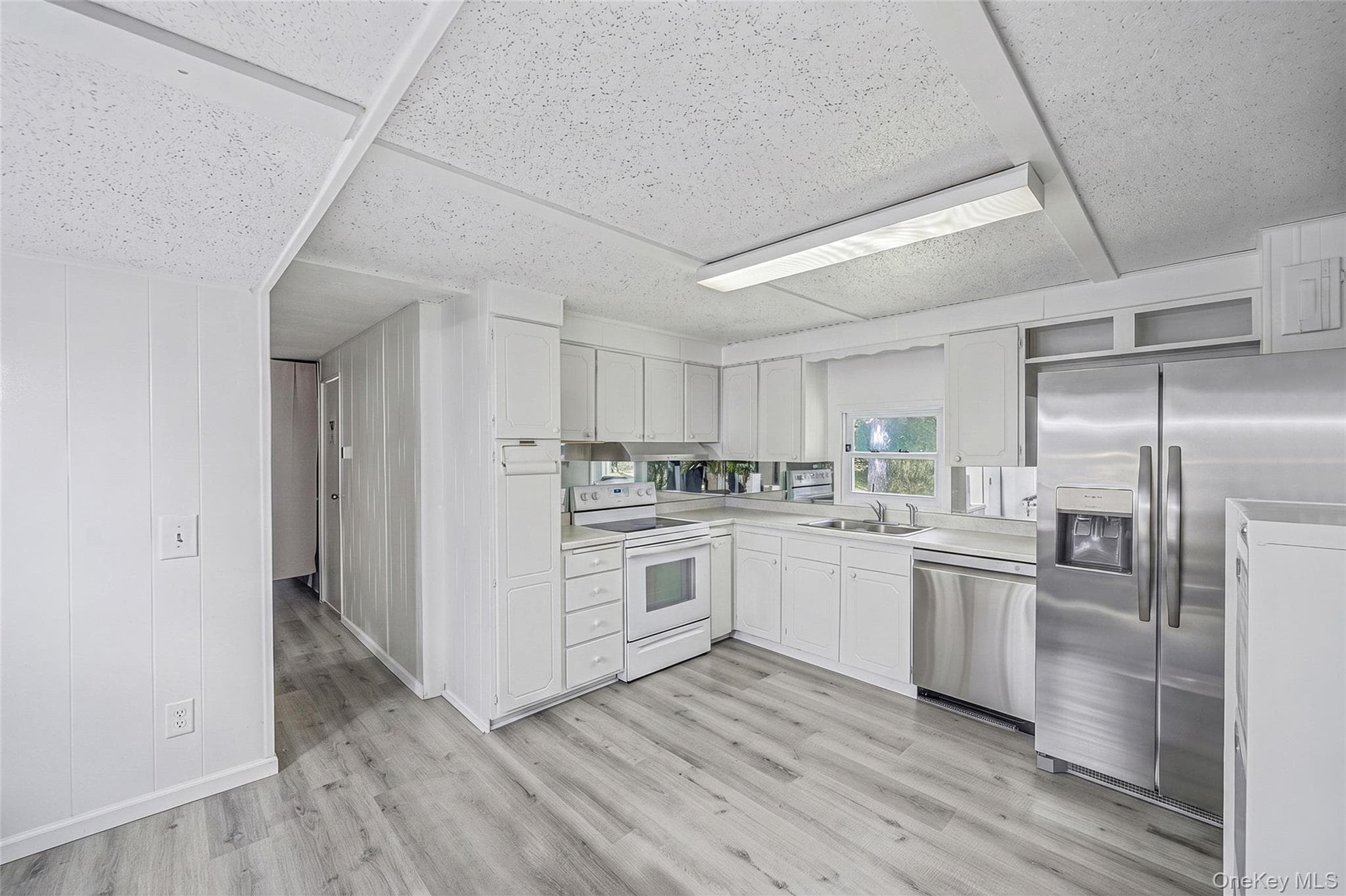 703 Fresh Pond Ave AVE Unit: 48 thumbnail 2