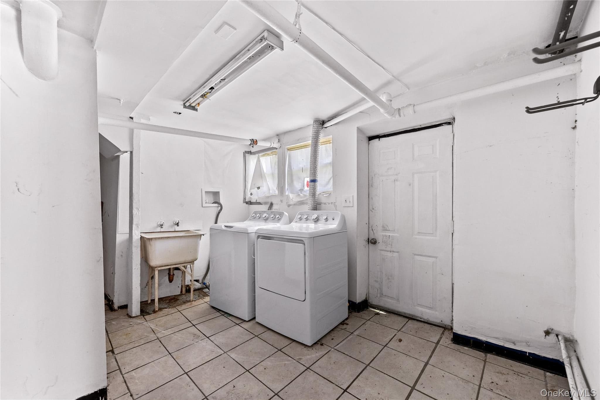 17 Midland Avenue thumbnail 23