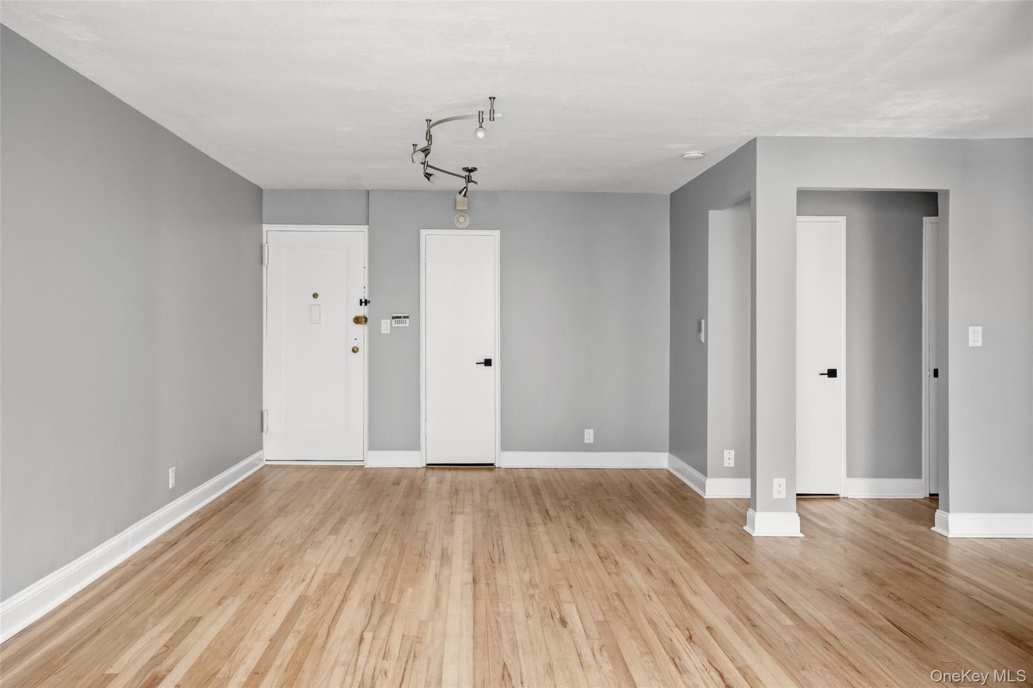 134 Ravine Avenue Unit: 3B thumbnail 8