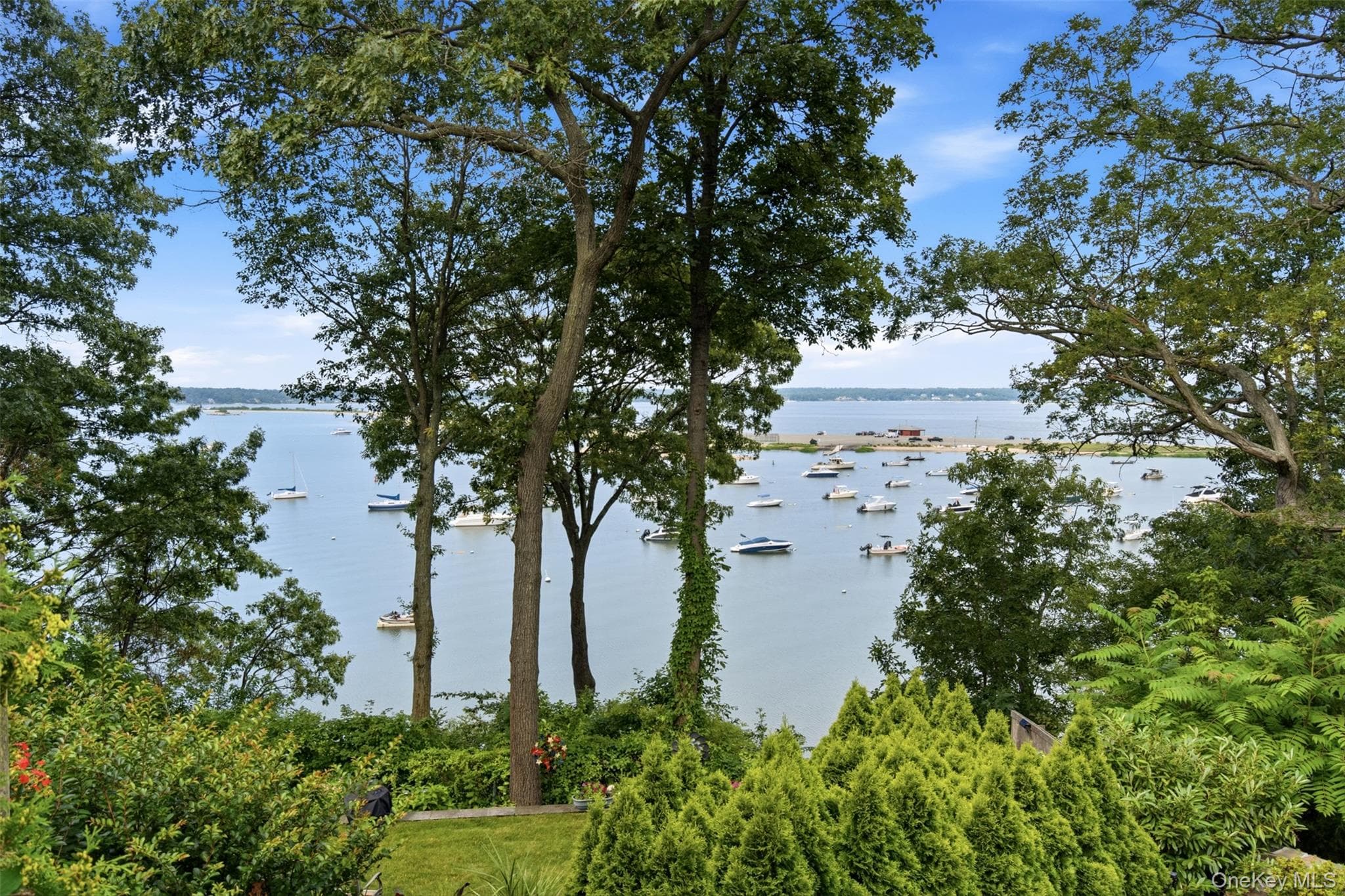 114 Eatons Neck Road thumbnail 26