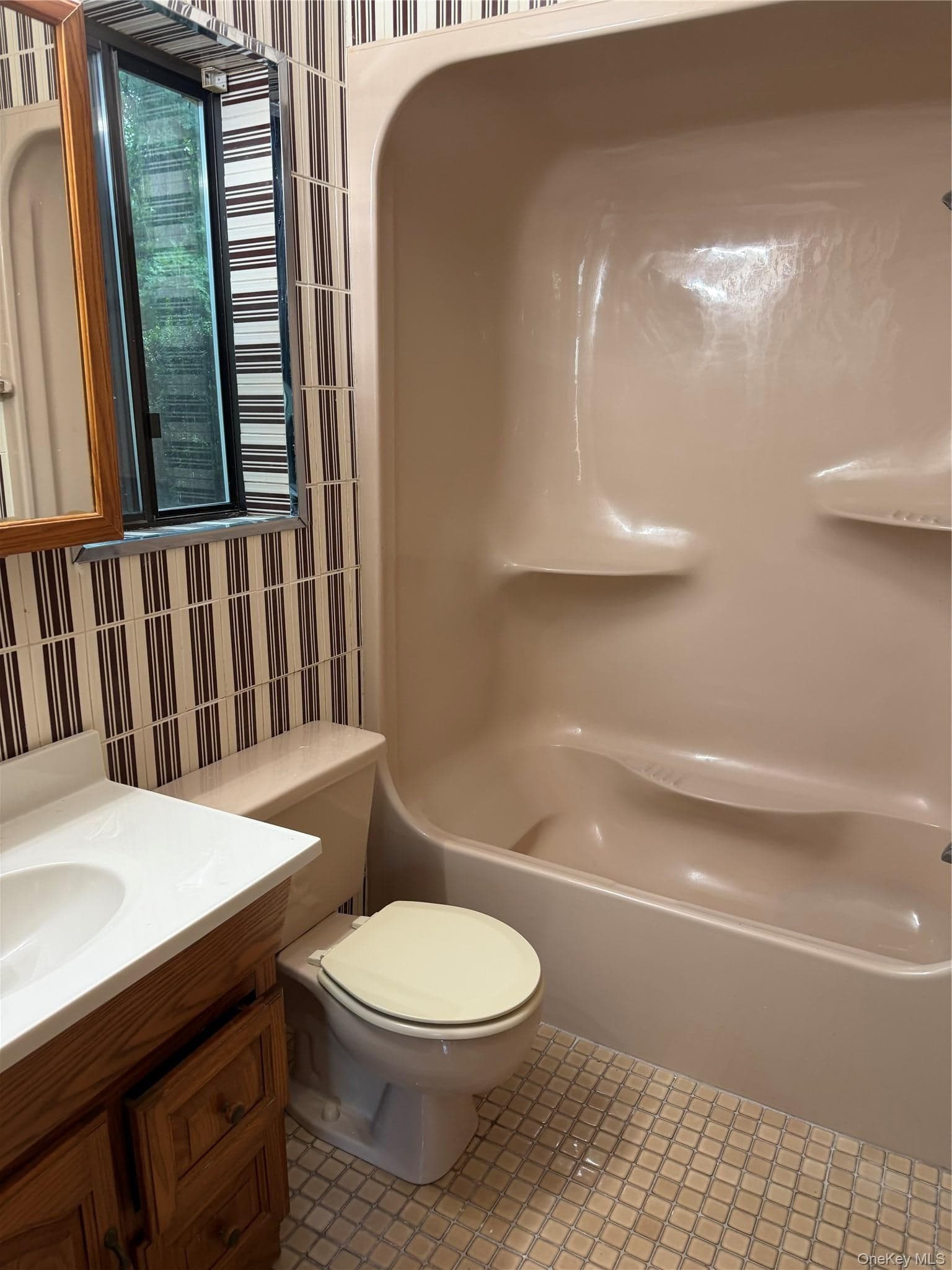 112 Hillside Road thumbnail 7