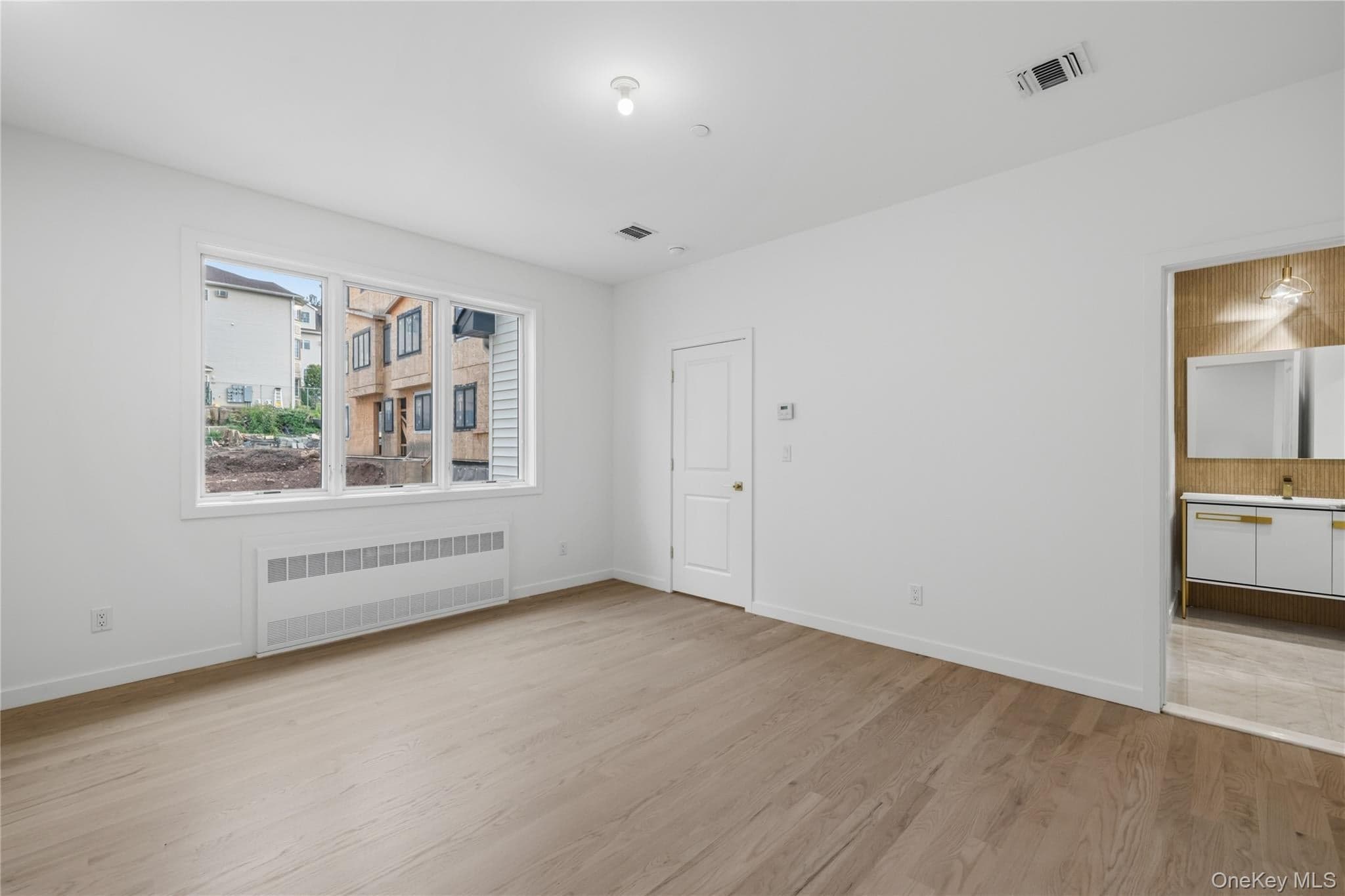 41 Saddle River Road Unit: 216 thumbnail 29