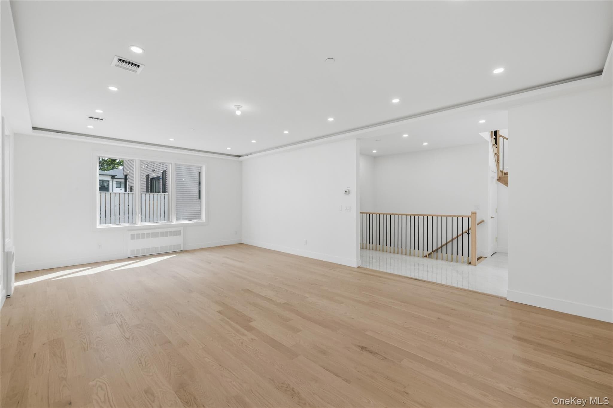 41 Saddle River Road Unit: 216 thumbnail 12