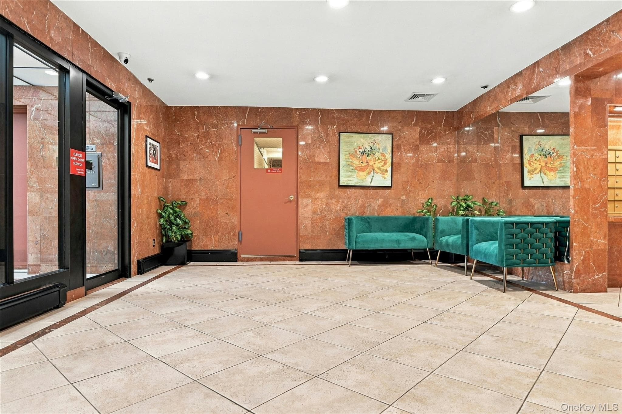 21 Bond Street Unit: 3J thumbnail 2