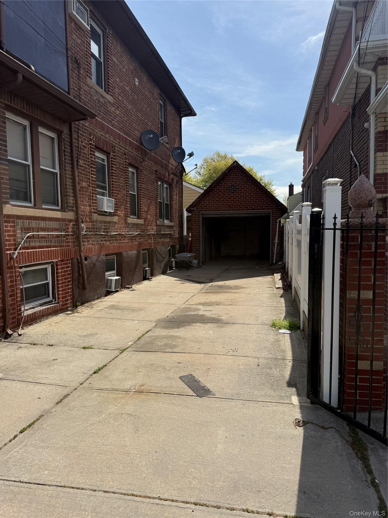 13515 127th Street thumbnail 4