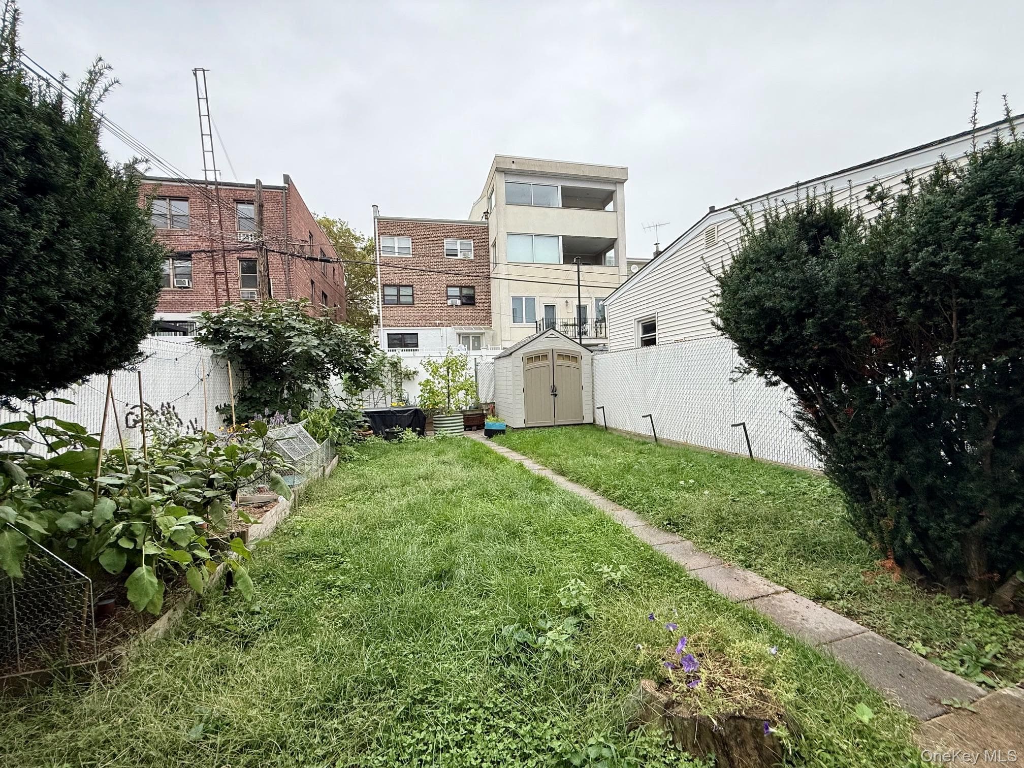32-67 36th Street thumbnail 3