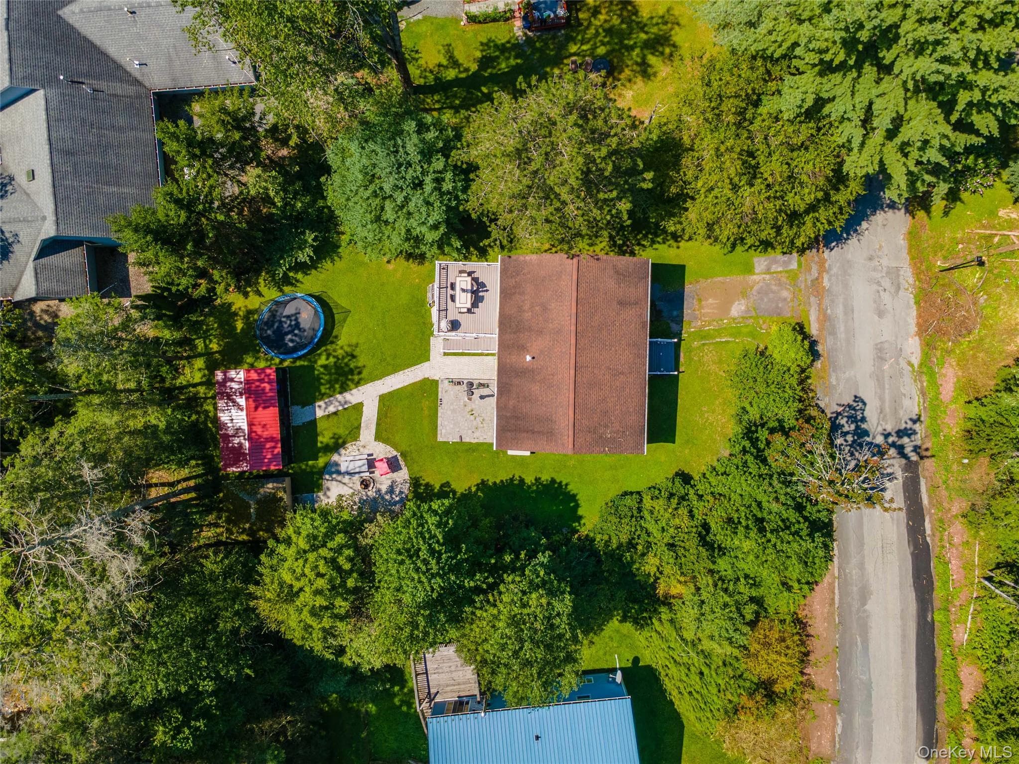 108 Maplewood Avenue thumbnail 35