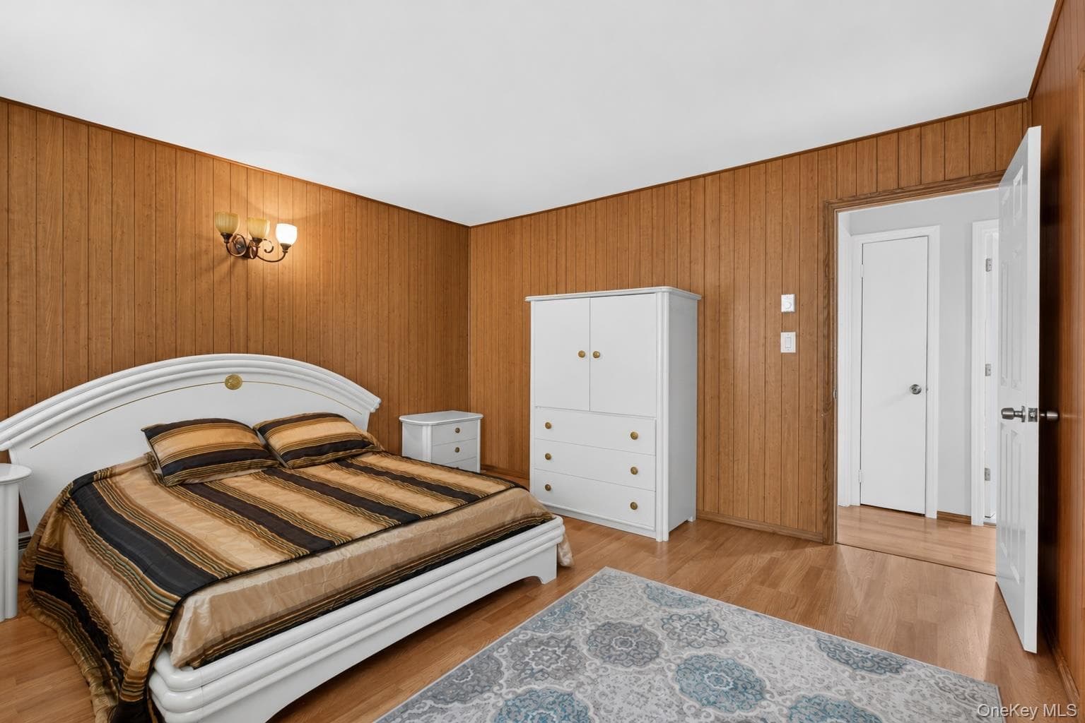 108 Maplewood Avenue thumbnail 14