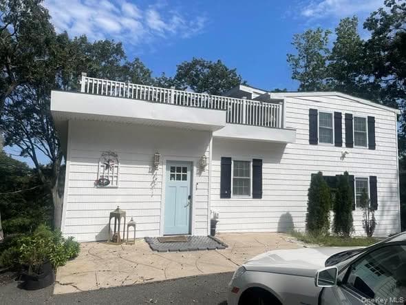 94 Dawn Road photo 1
