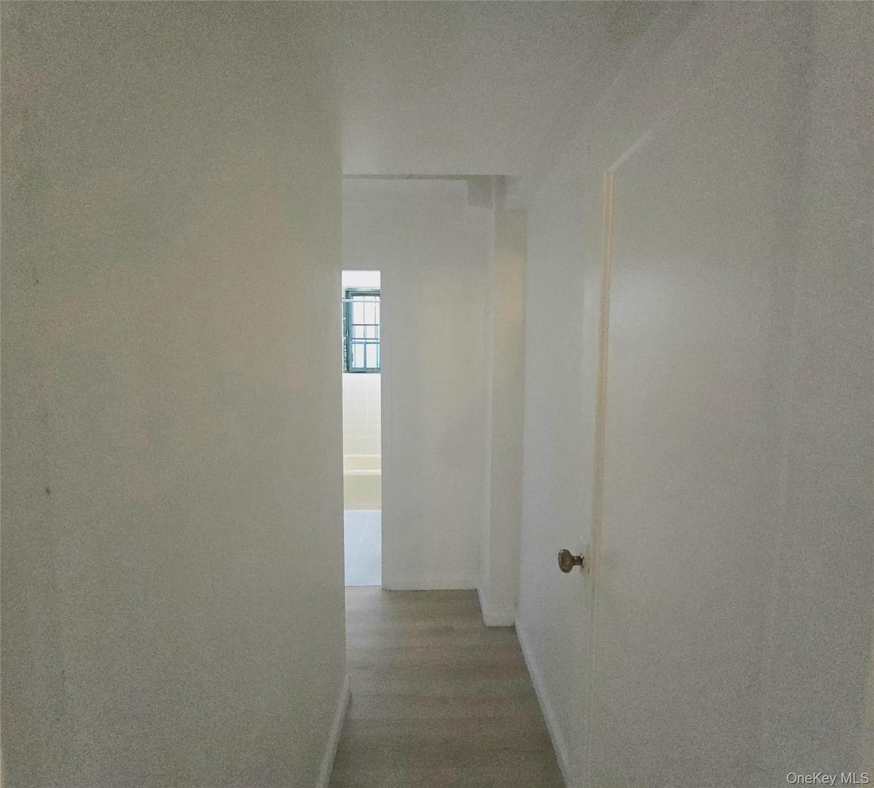 2059 Mcgraw Avenue Unit: 5C thumbnail 5