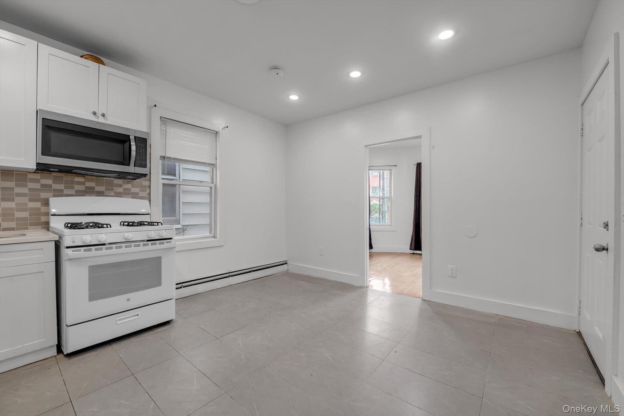 32-46 105th Street thumbnail 4