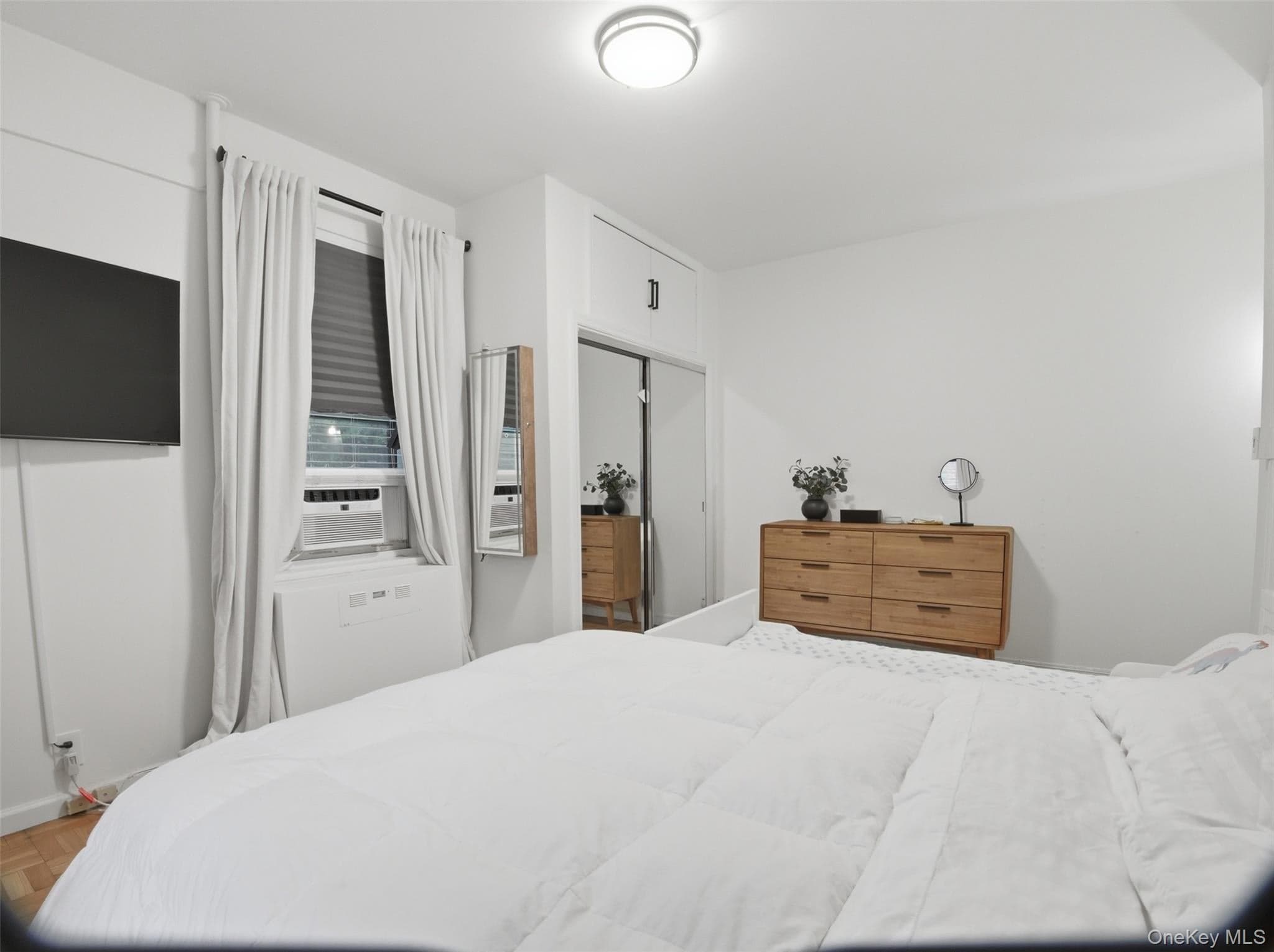 8 Fordham Hill Oval Unit: 1C thumbnail 8