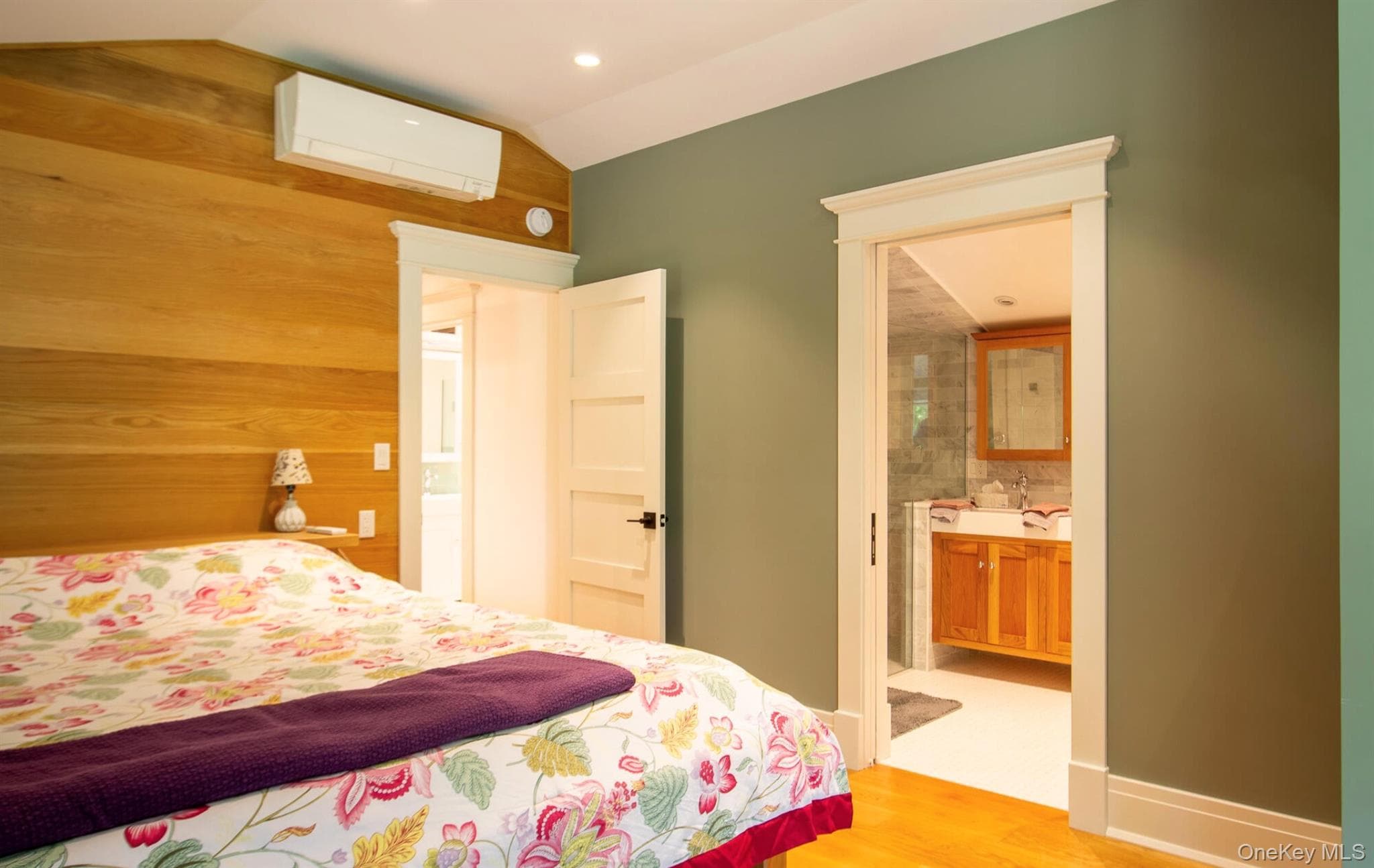 48 Konig Road thumbnail 15