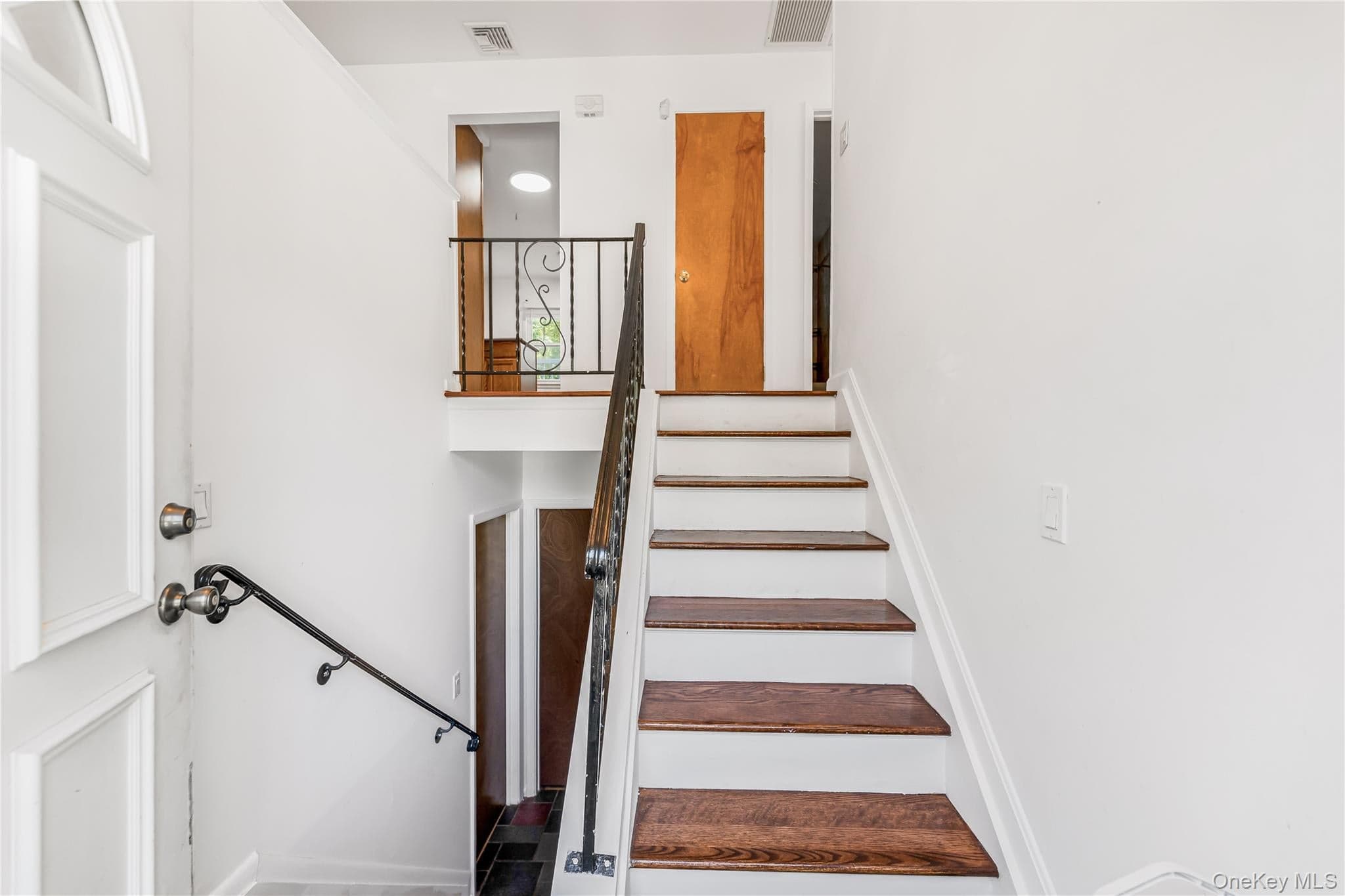 1019 Fox Meadow Road thumbnail 17