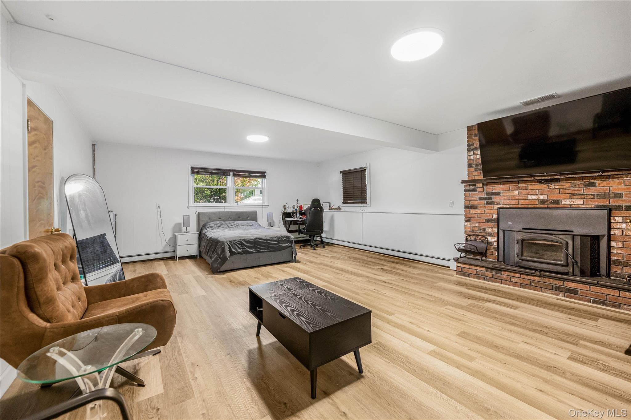 1019 Fox Meadow Road thumbnail 22