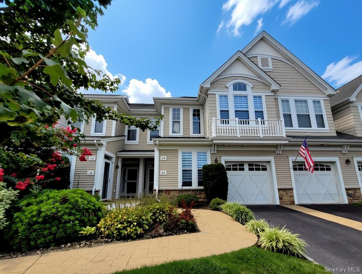 20 Sonata Court photo 1