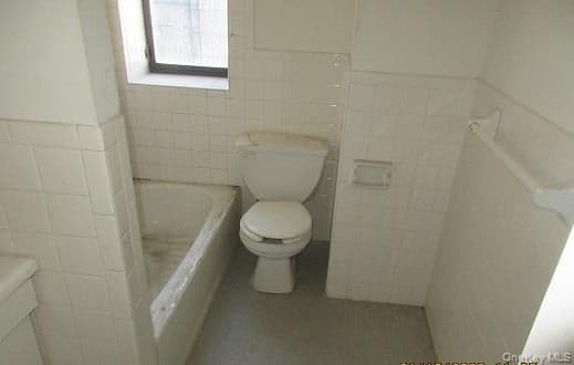 108 Division Avenue Unit: 26 thumbnail 4