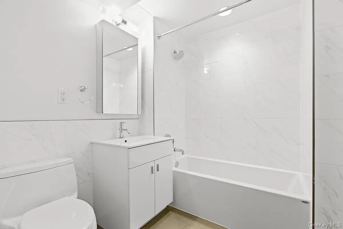 171 W 131st Street Unit: 519 thumbnail 8