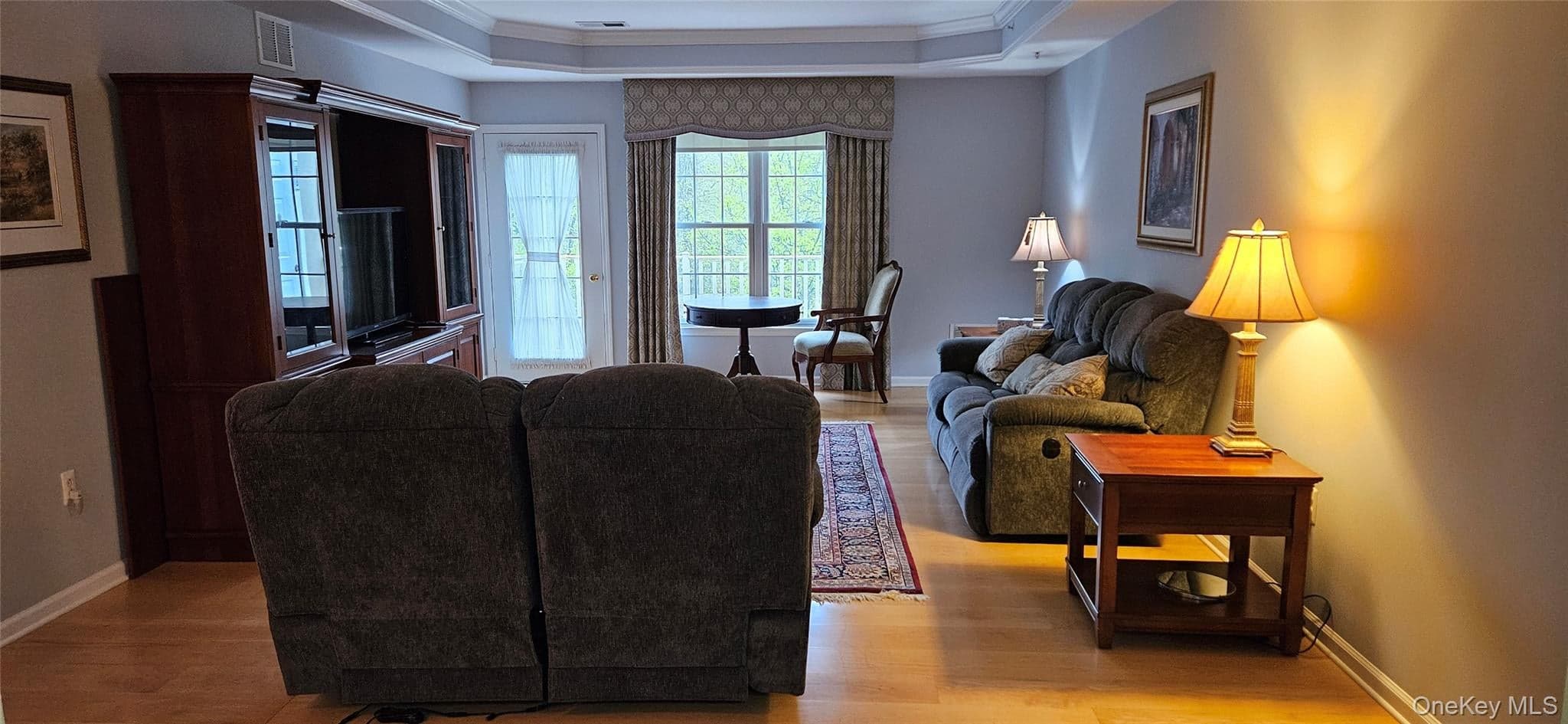24 N De Baun Avenue Unit: 303 thumbnail 2
