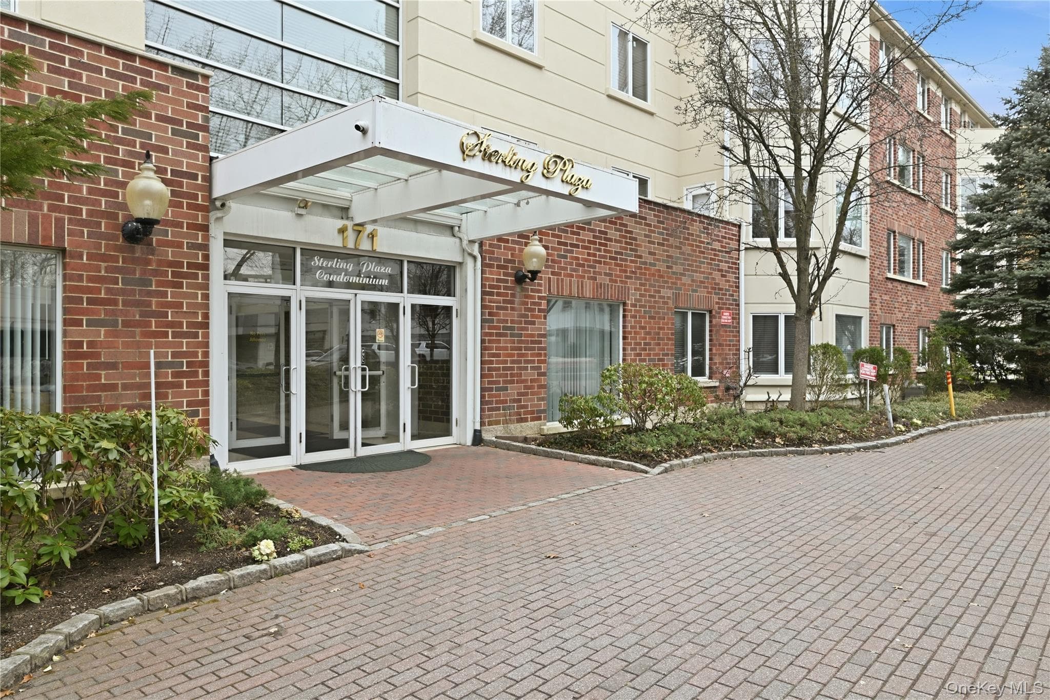 171 Great Neck Road Unit: 3H, Great Neck