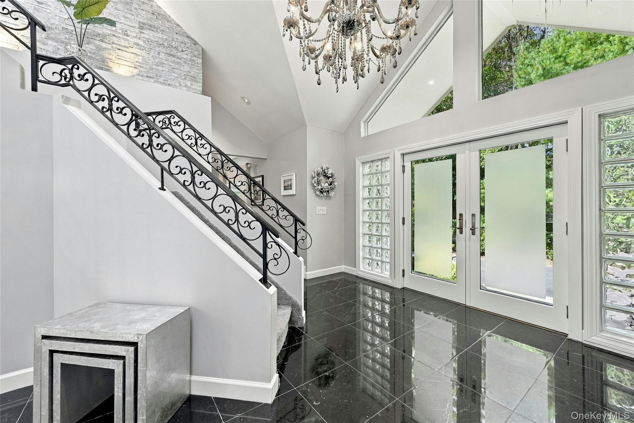 52 W Meadow Road thumbnail 5