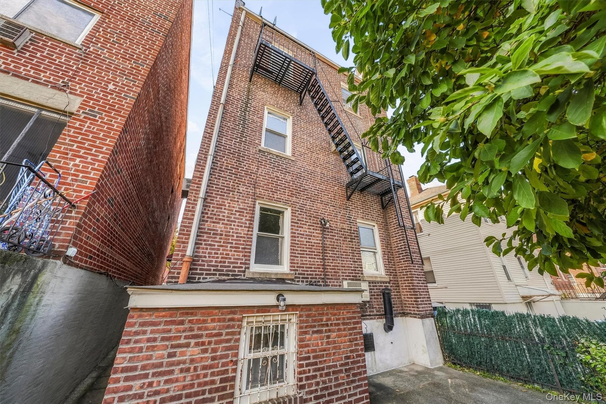 1824 Pilgrim Avenue thumbnail 42