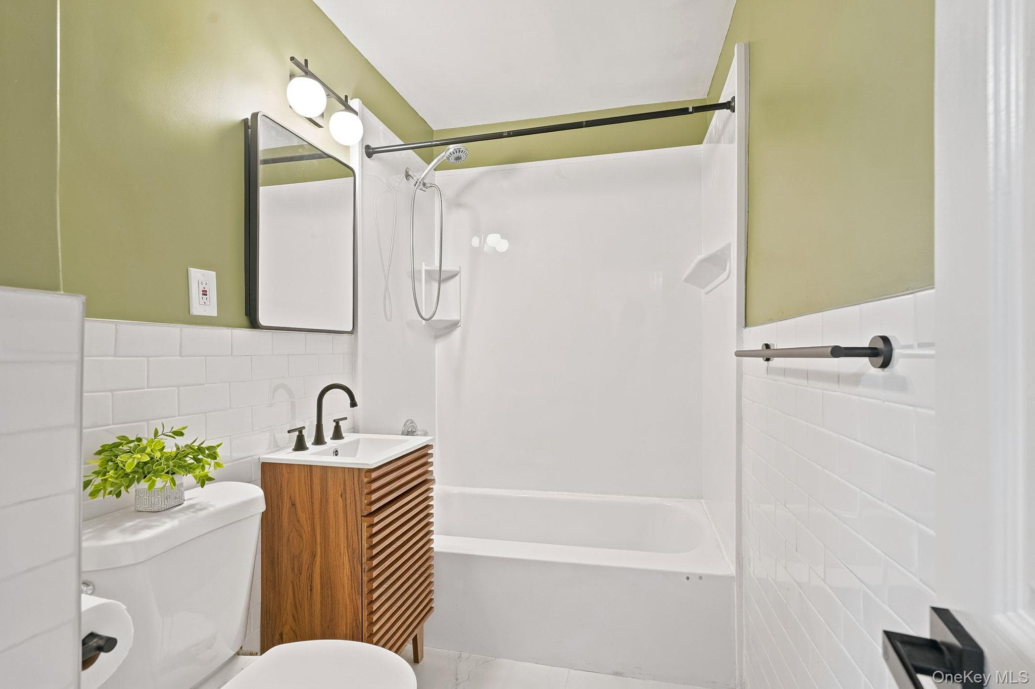 10 Franklin Avenue AVE Unit: 3E thumbnail 9
