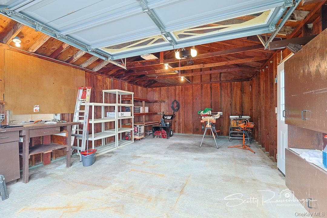 814 N Hillside Road thumbnail 20