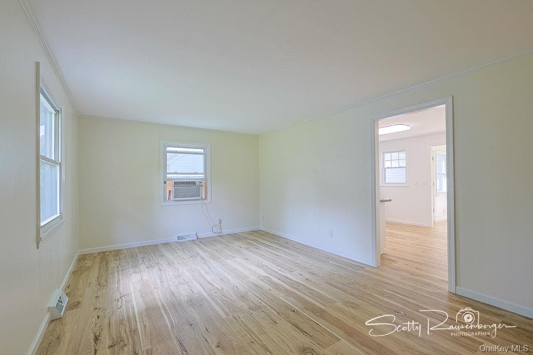 814 N Hillside Road thumbnail 7