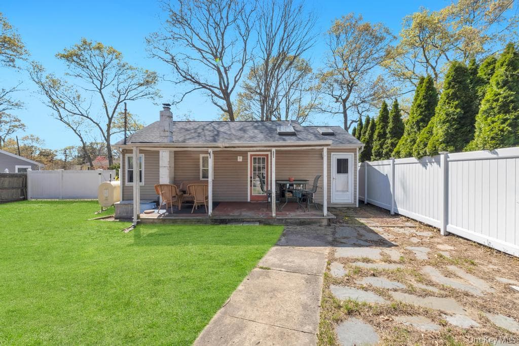 89 Gould Road thumbnail 5