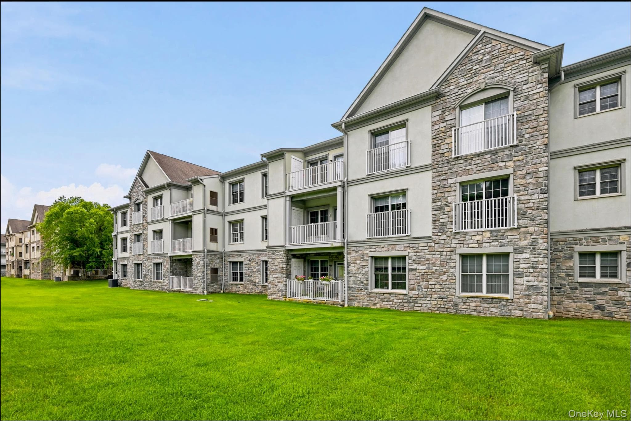 30 N De Baun Avenue Unit: 203 thumbnail 23
