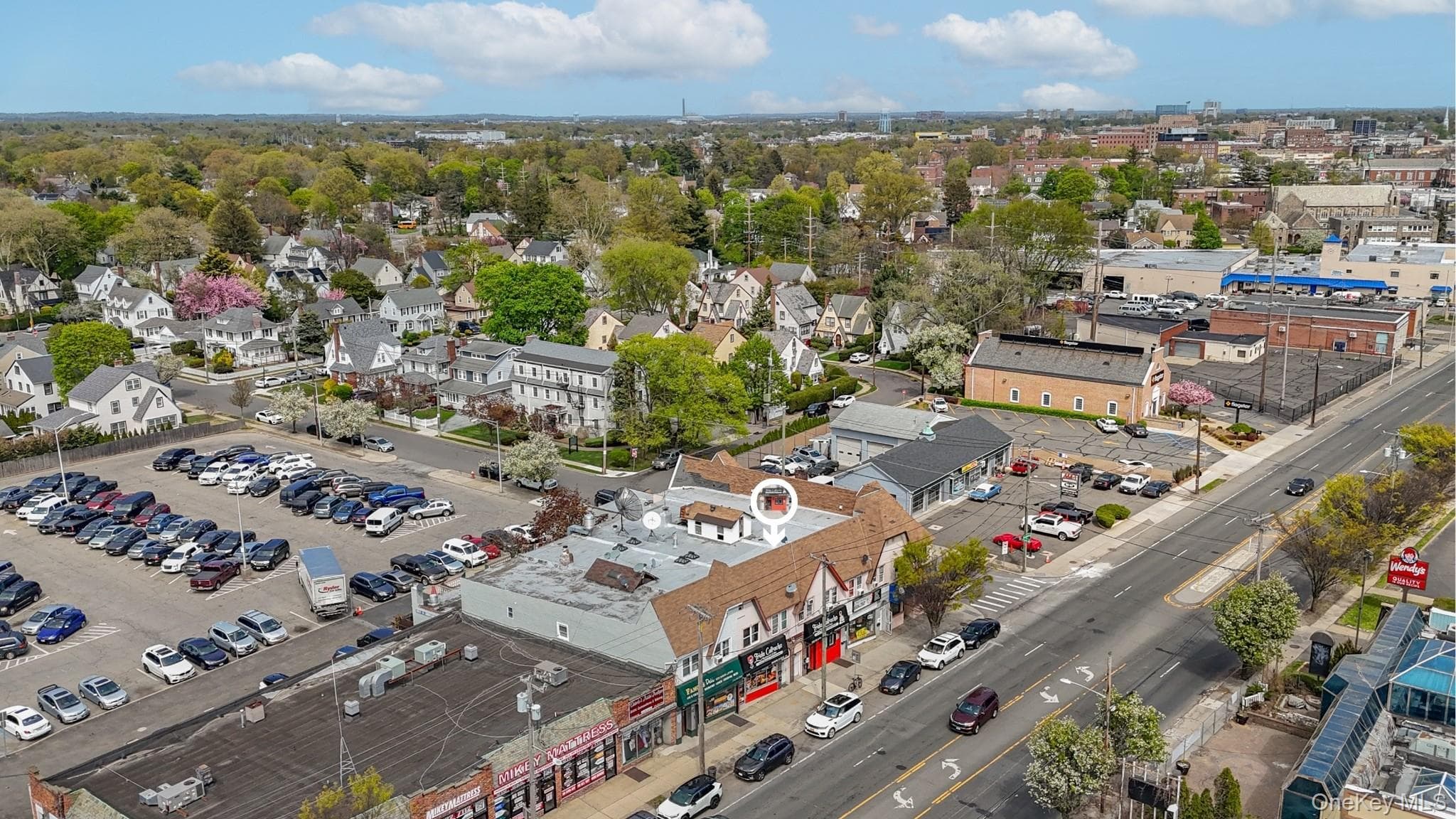 78 Hempstead Turnpike thumbnail 32