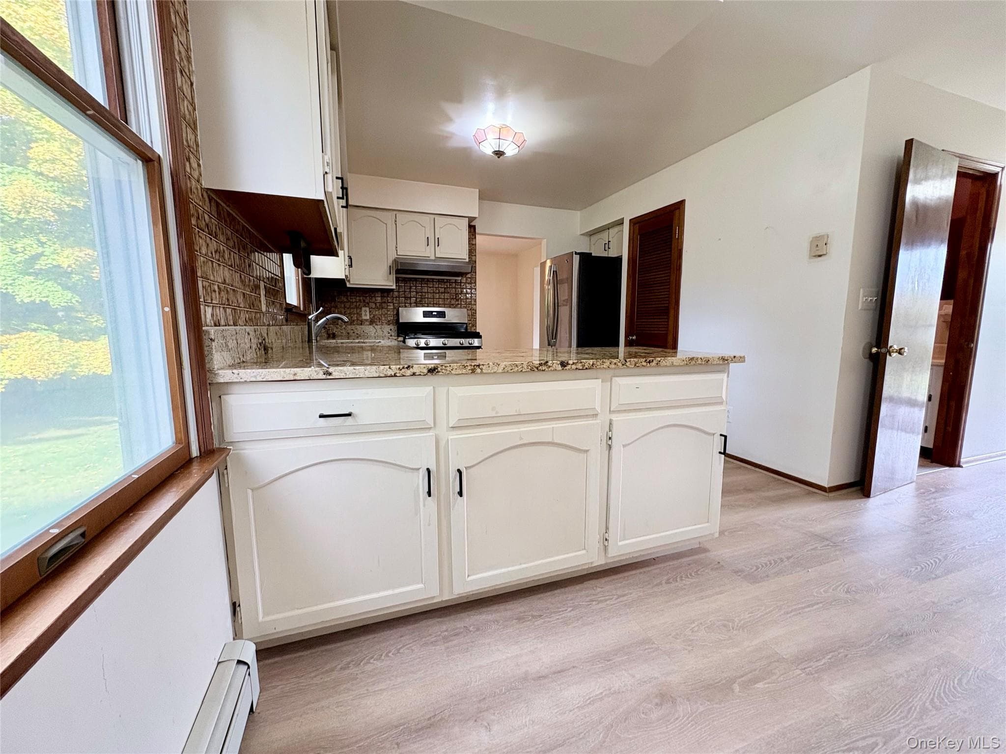 8 Fawn Ridge Court thumbnail 15