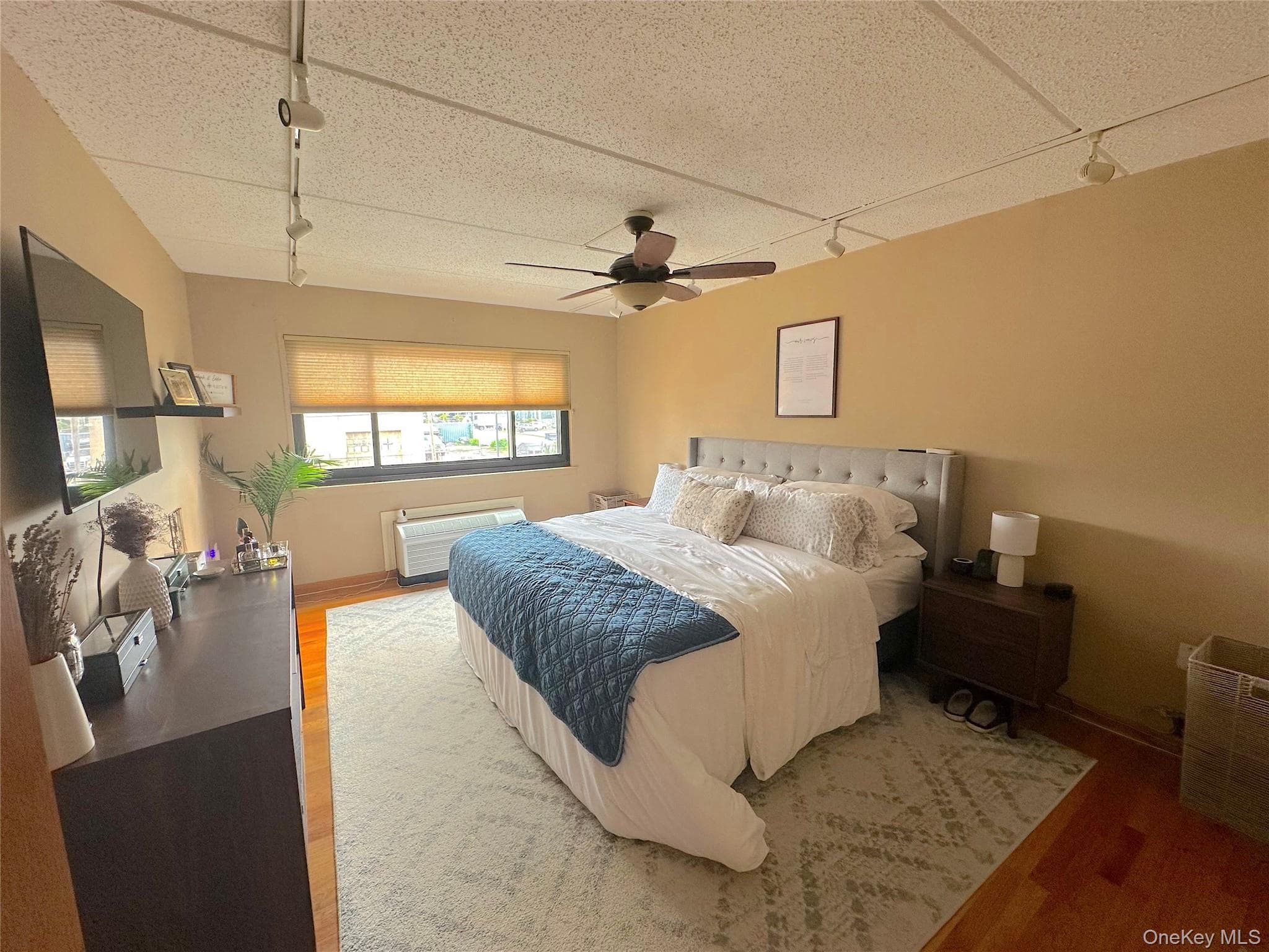 725 Miller Avenue Unit: 220 thumbnail 10